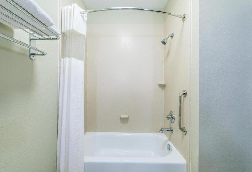 Люкс Кровать Кинг, Days Inn & Suites By Wyndham Mineral Wells