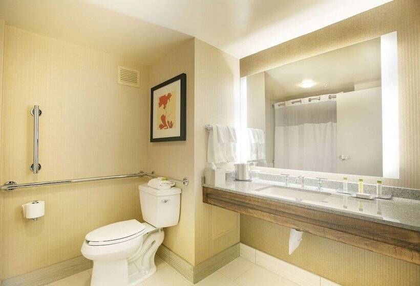 장애인을 위한 스탠다드 룸, Doubletree By Hilton  Spokane City Center