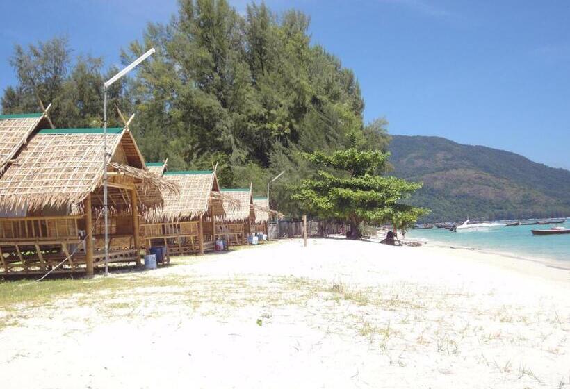 Бунгало Стандарт, Varin Village Koh Lipe