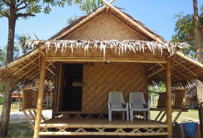Бунгало Стандарт Вид на Море, Varin Village Koh Lipe