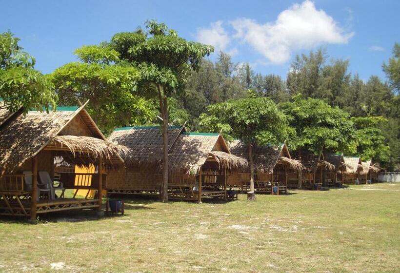 بنجلو قياسى مطلّ علي الحديقة, Varin Village Koh Lipe