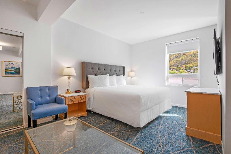 Люкс Кровать Кинг, Crown Columbia Hotel; Bw Premier Collection