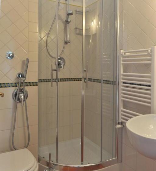 スタンダードシティビュールーム, Casa Falcone B&b