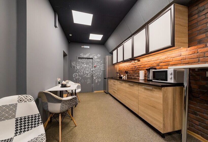 共用房间的床, Hostels Rus   Krasnoyarsk
