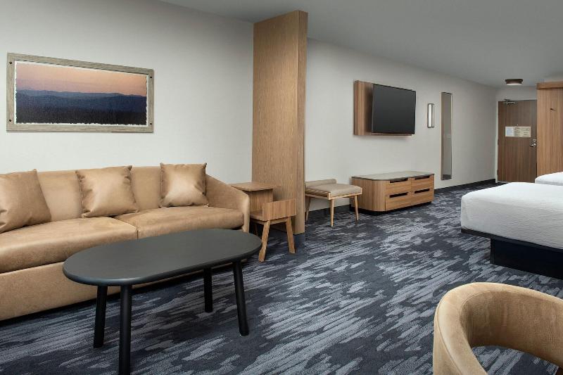 스위트 킹사이즈 침대, Fairfield Inn & Suites By Marriott Appleton