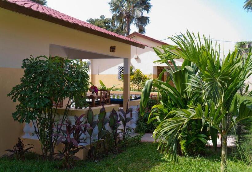 Бунгало Deluxe, Kunta Kinteh Beach Complex