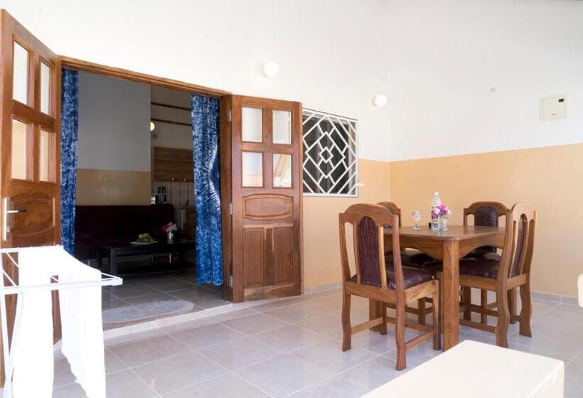 Бунгало Deluxe, Kunta Kinteh Beach Complex
