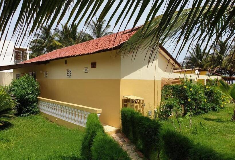Вилла 3 Спальни, Kunta Kinteh Beach Complex