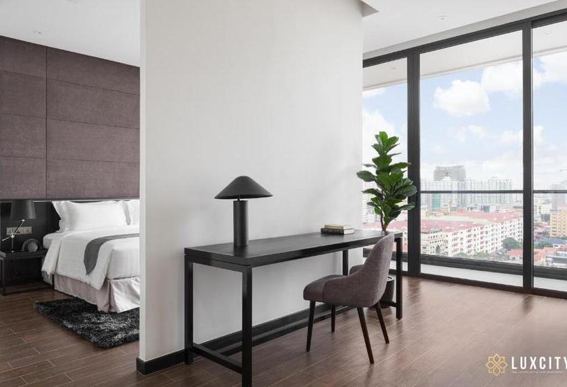 اتاق پرمیوم, Luxcity Hotel & Apartment