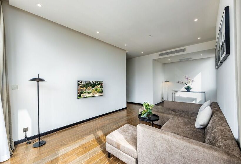 سوییت دوبلکس, Luxcity Hotel & Apartment