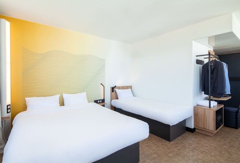 Номер Стандарт Трехместный, B&b Hotel Massy Gare Tgv