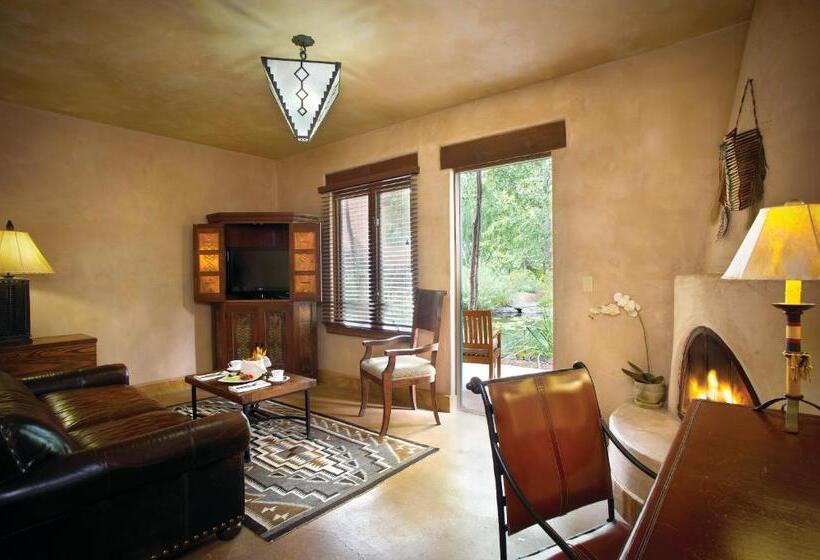 带阳台套房, El Monte Sagrado Resort & Spa