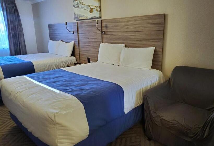Номер Стандарт, Exchange Club Motel