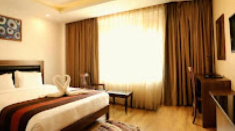 Номер Deluxe, Abode By Aliste Hotels  2 Minutes Walking To Golden Temple, Amritsar