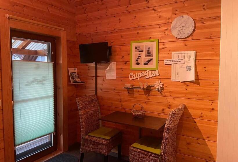 Номер Стандарт с Балконом, Gästehaus Carpe Diem