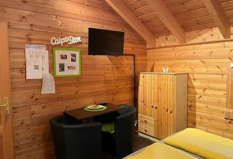 Номер Стандарт, Gästehaus Carpe Diem