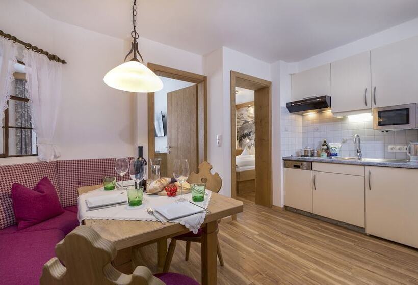 Апартаменты 1 Спальня, Garni Lavendel