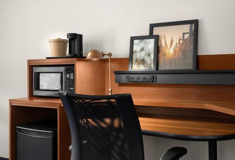 Номер Стандарт, Fairfield Inn & Suites Portland South/lake Oswego
