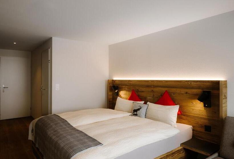 اتاق استاندارد با بالکن, Berghotel Engstligenalp