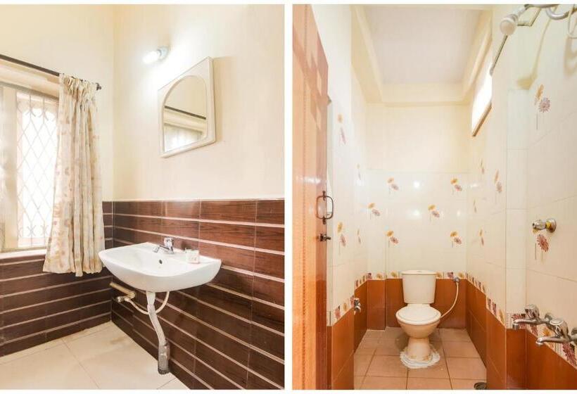 스탠다드 룸, Aahvanam Guest House