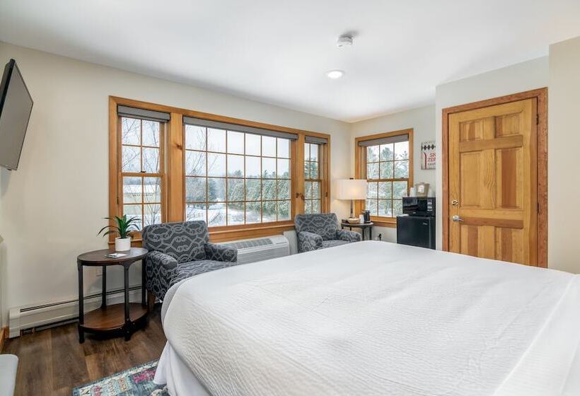 Romantic Room, Grey Fox Inn