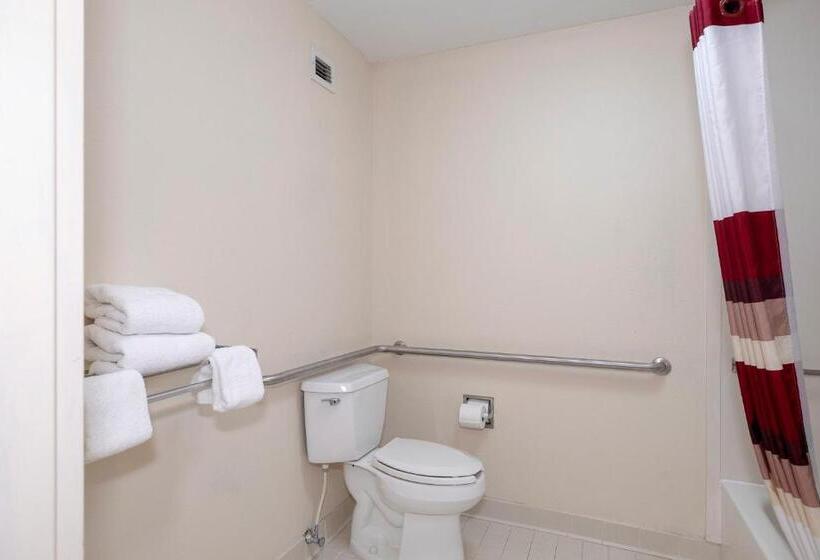 Номер Deluxe Адаптированный для Инвалидов, Red Roof Inn Prattville