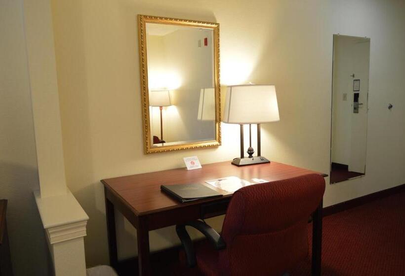 اتاق اجرایی با تخت بزرگ, Opal Hotel & Suites