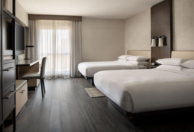 주니어 스위트, Marriott Riverside At The Convention Center