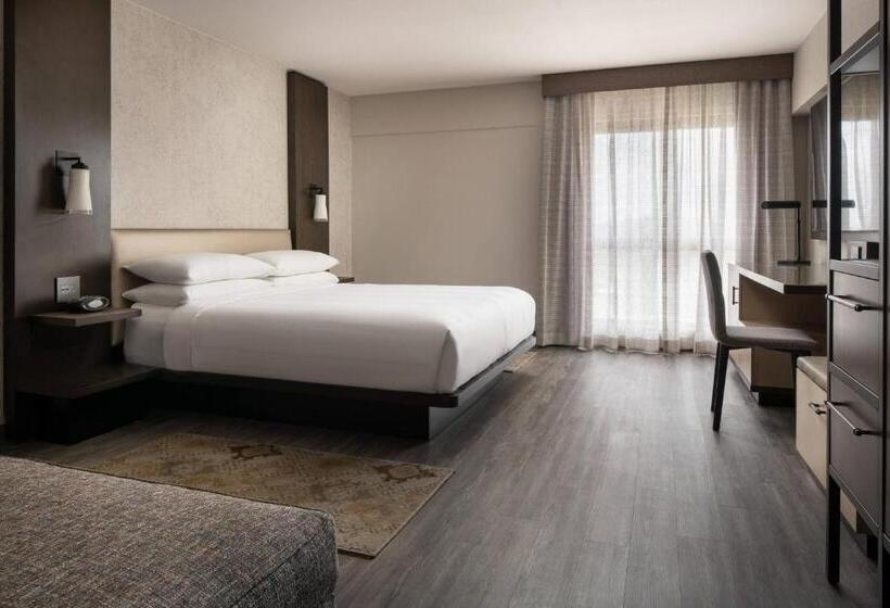 장애인용 디럭스룸, Marriott Riverside At The Convention Center