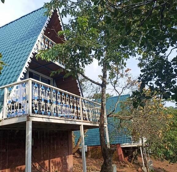 Семейный Номер Вид на Горы, Porsu