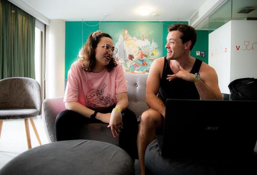 استودیوی سوپریور, Viajero Buenos Aires Hostel