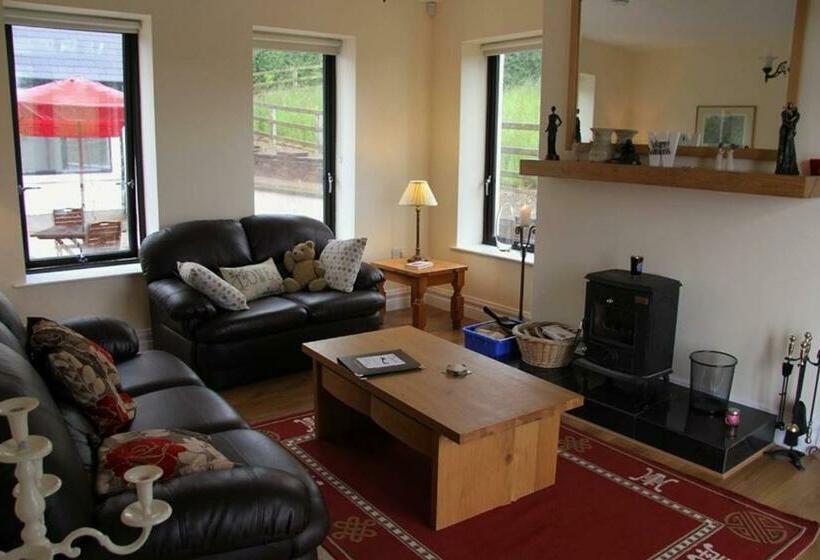 Дом 1 Спальня, Emy Lakehouse   Near Castle Leslie, Glaslough