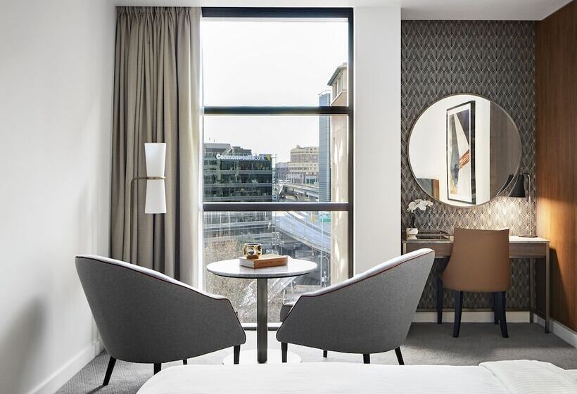 Premium Room City View, Crowne Plaza Sydney Darling Harbour, An Ihg