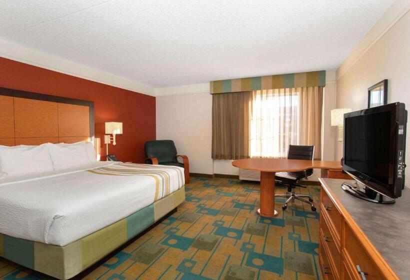 Номер Deluxe Кровать Кинг, La Quinta By Wyndham Denver Southwest Lakewood