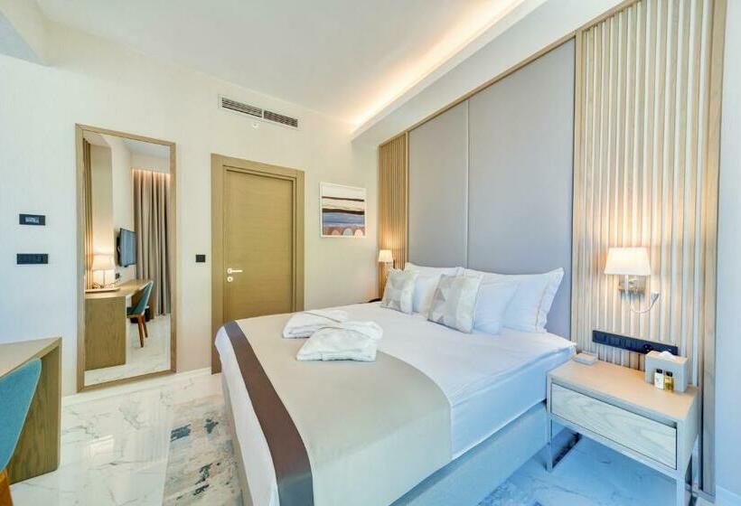 חדר סטנדרט, Hyatt Regency Kotor Bay Resort