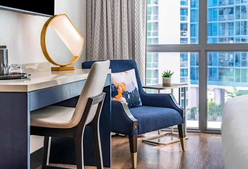 ２ダブルベッドのスタンダードルーム, Hyatt Centric Las Olas Fort Lauderdale