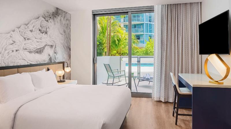 キングサイズベッドのスタンダードルーム, Hyatt Centric Las Olas Fort Lauderdale