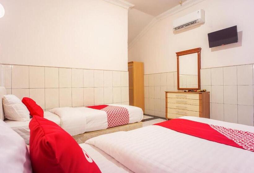 اتاق لوکس, Oyo 2180 Vina Vira