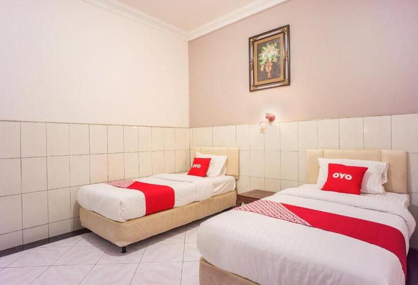 اتاق لوکس, Oyo 2180 Vina Vira