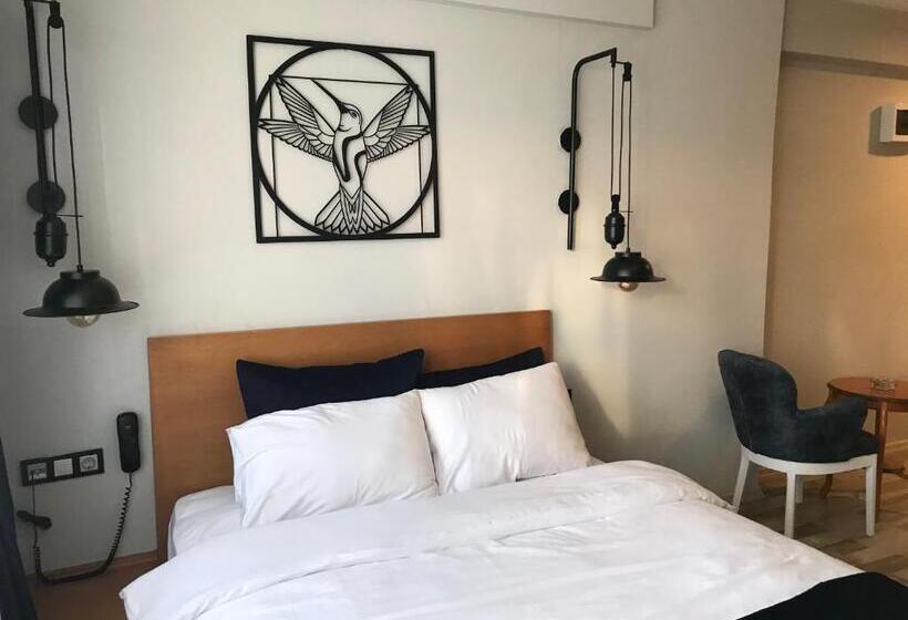 Economy Triple Room, Barkod Otel
