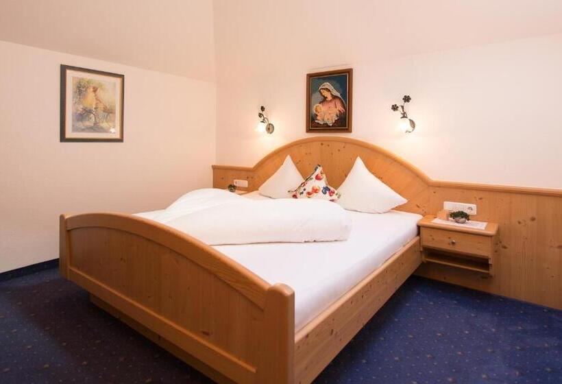 2 Bedroom Apartment, Landhaus Zauser