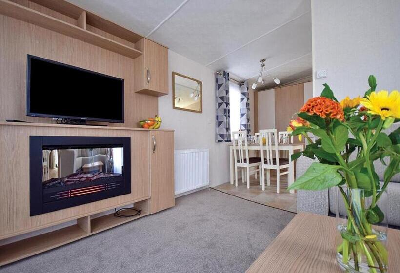 Дом 1 Спальня, Riverside Holidays