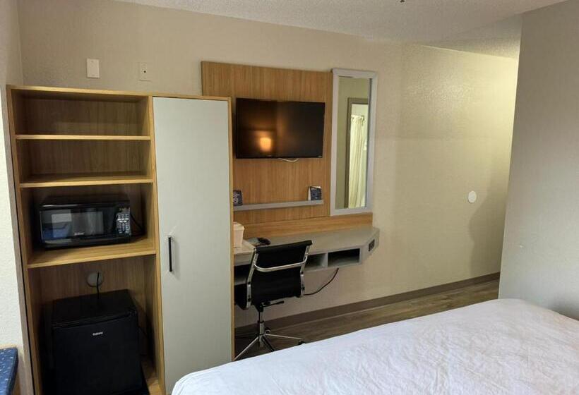 带大床的标准间, Microtel Inn By Wyndham Winston Salem
