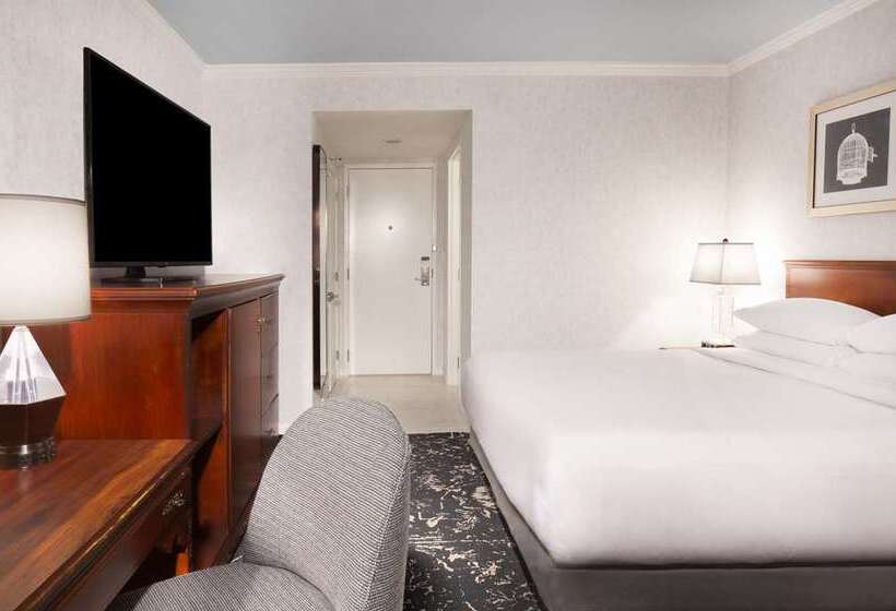 キングサイズベッドのスタンダードルーム, Hilton Atlanta/marietta Hotel & Conference Center