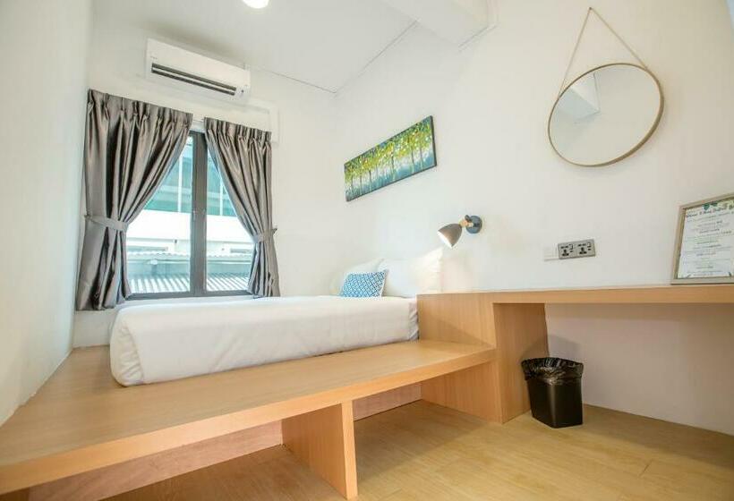 Номер Стандарт Совместная Ванная, Homy Seafront Hostel