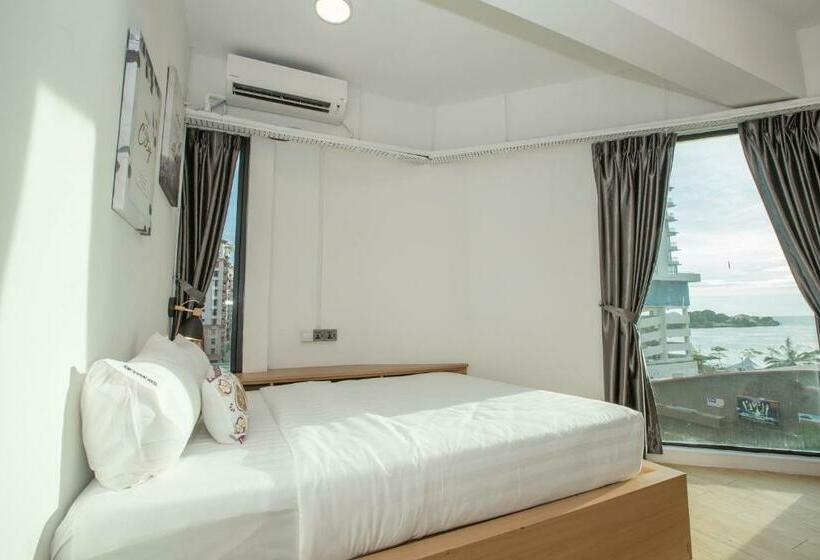 Номер Deluxe Вид на Море, Homy Seafront Hostel