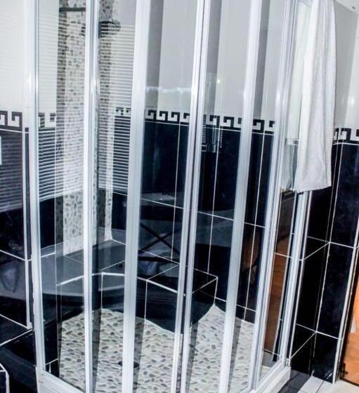 Standard Room with Balcony, Greater Heights Guest House