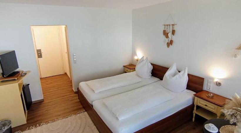 Номер Deluxe с Балконом, Berghotel Heiligenberg