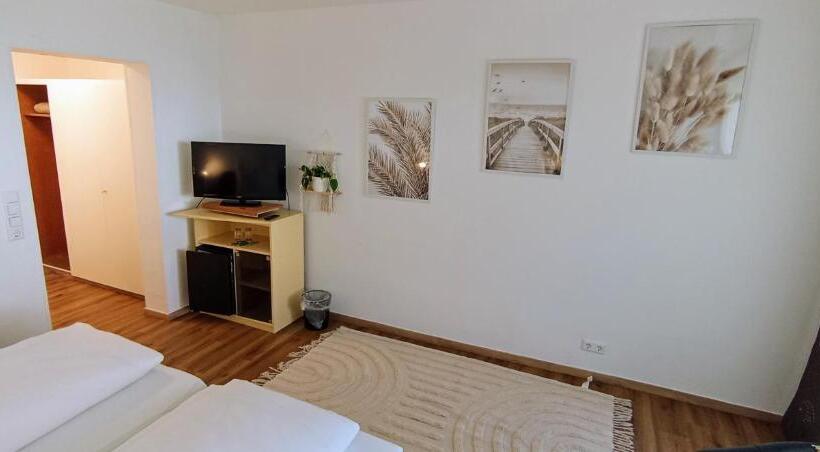 Номер Deluxe с Балконом, Berghotel Heiligenberg