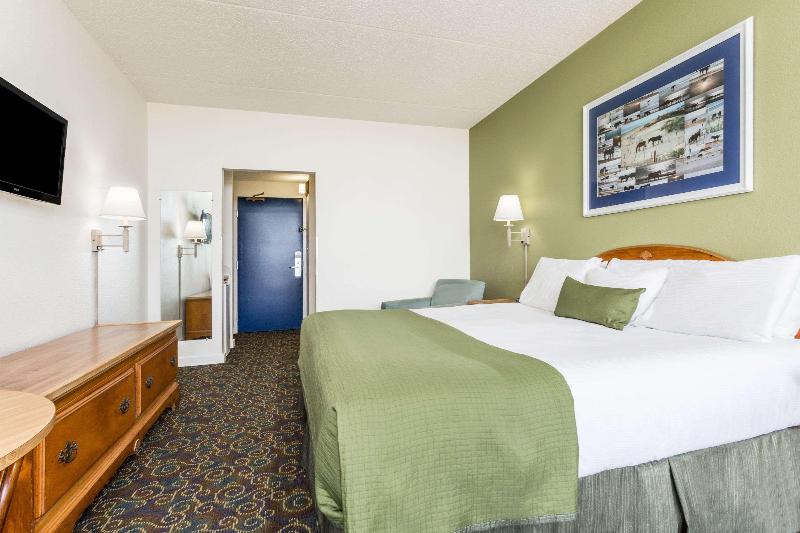 Стандартный Номер Кровать Кинг, Travelodge By Wyndham Outer Banks/kill Devil Hills